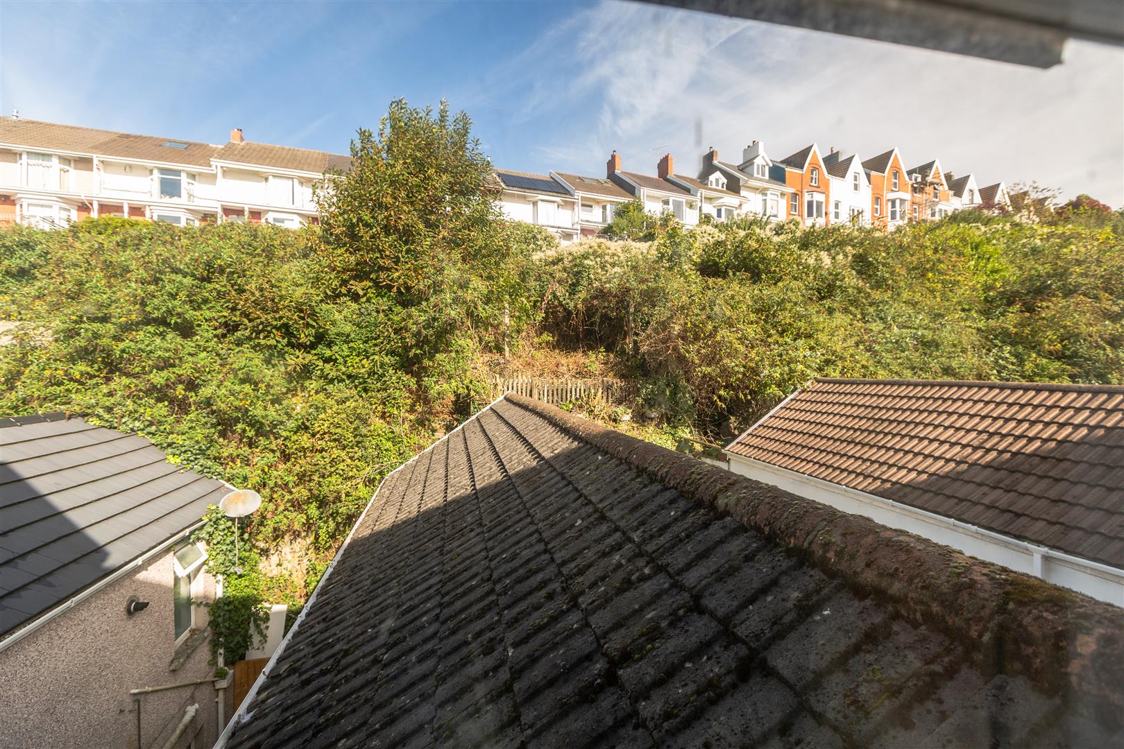 Oaklands Terrace, Mount Pleasant, Swansea, SA1 6JJ